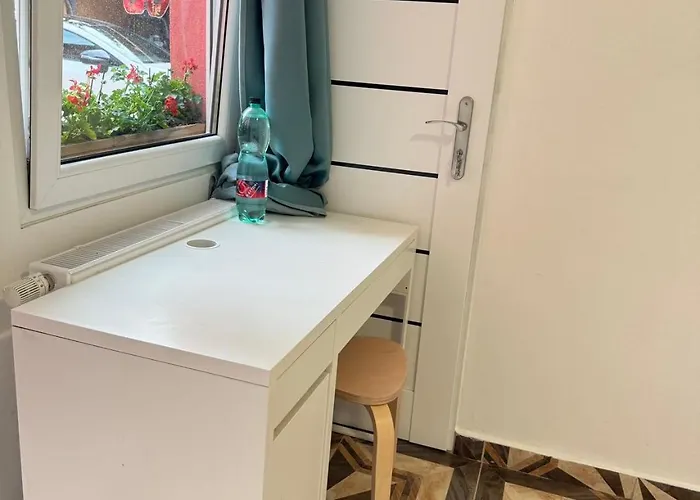 Πανσιόν 布拉格城堡公寓 *